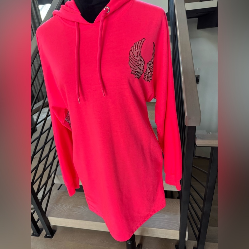 New Hot Pink Hoodie Dress with pockets and Wing Design - Picture 10 of 13